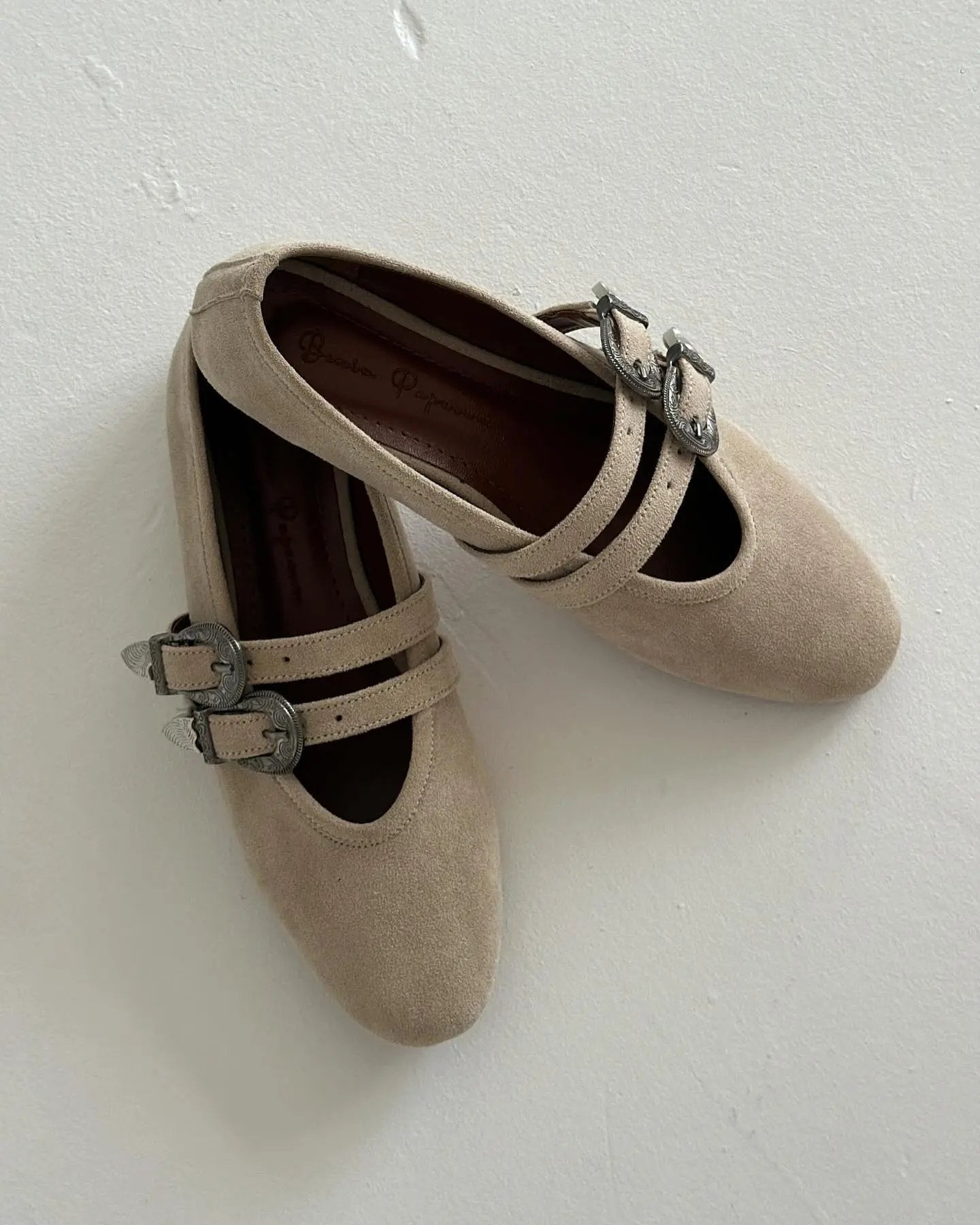 Siles Tokalı Bej Babet Melodi Ayakkabı