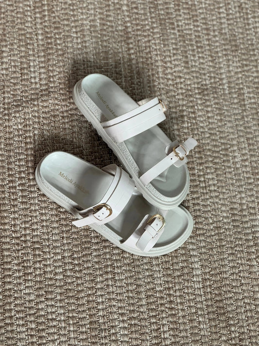 Lavinia Kadın Çift Tokalı Rahat Terlik – Günlük Yazlık Trend Terlik Melodiayakkabı