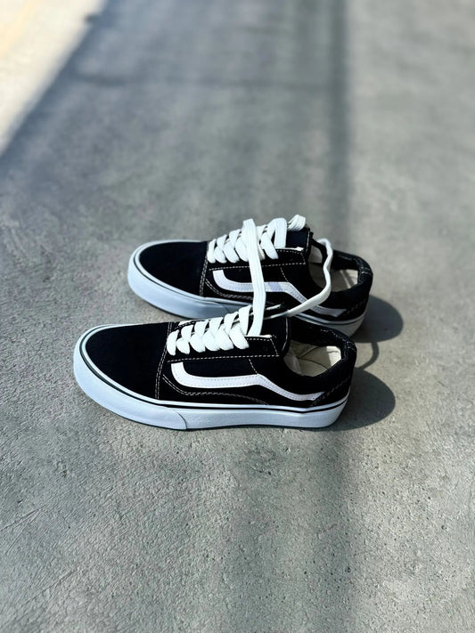 Klasik Siyah-Beyaz Spor Ayakkabı Melodi Ayakkabı