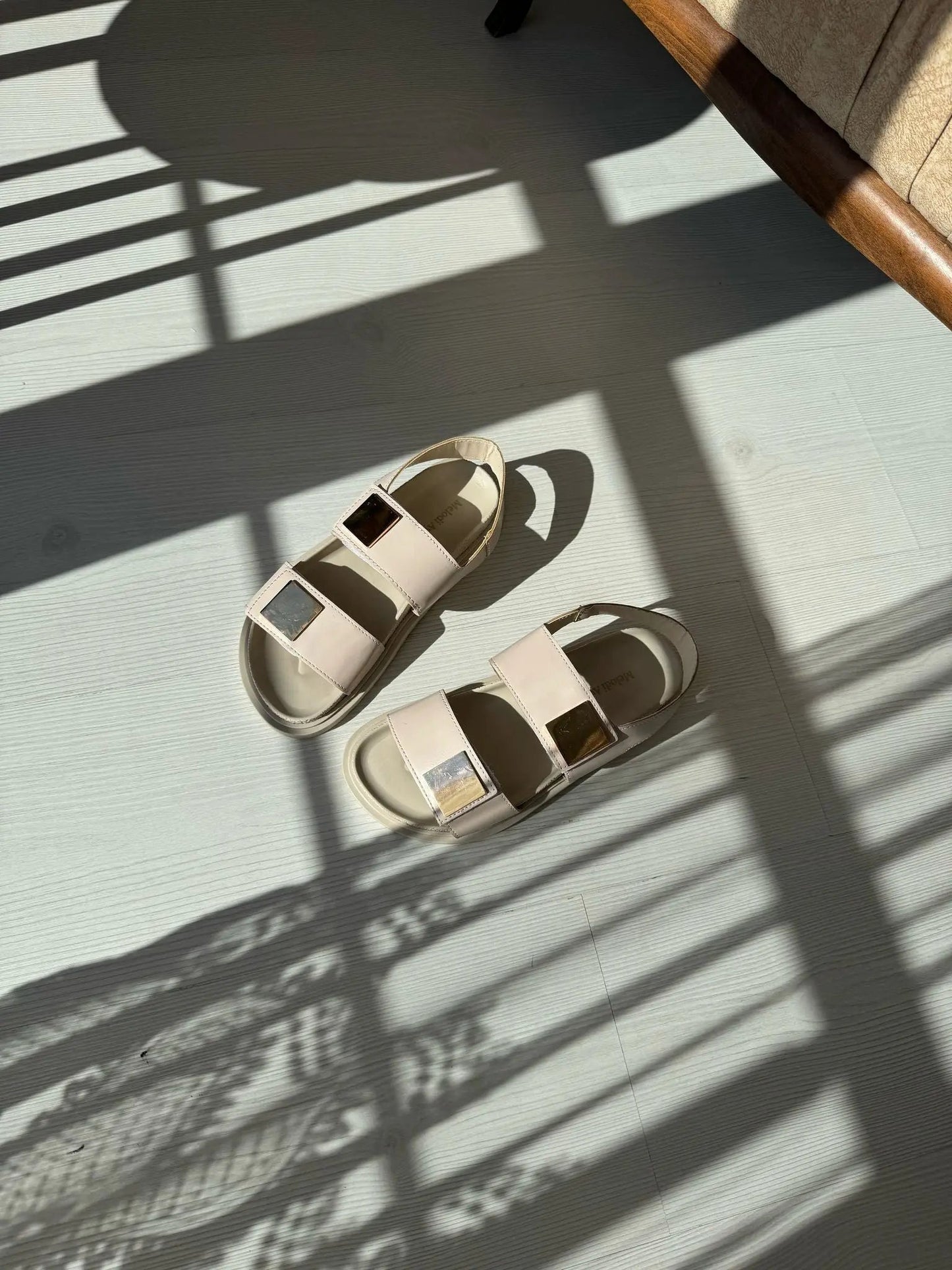 Verona Gold Tokalı Cırtlı Şık Rahat Günlük Kadın Sandalet Melodi Ayakkabı