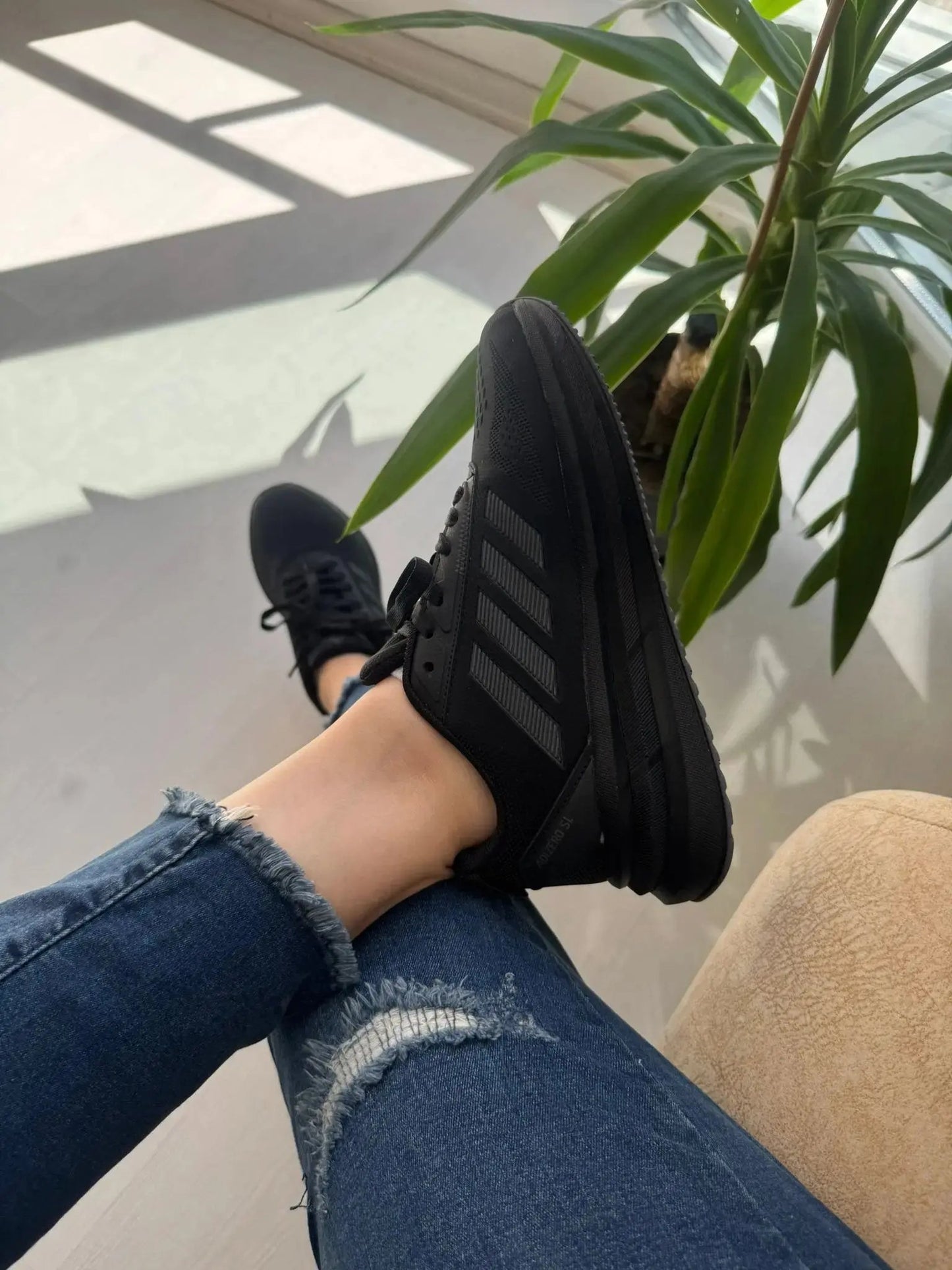 Run Simsiyah Paraşüt Kumaş Su Geçirmez Spor Ayakkabı - Melodi Ayakkabı