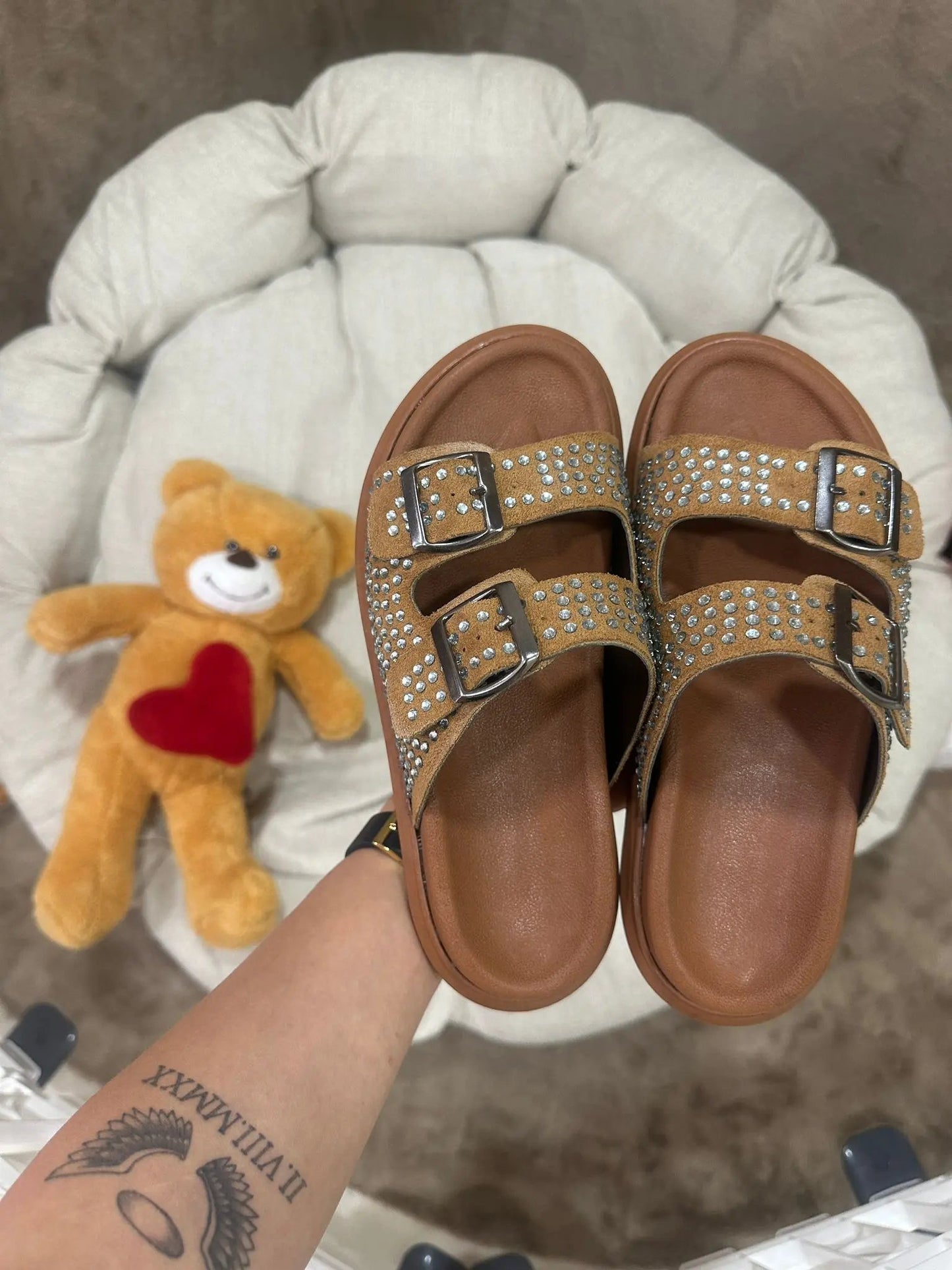 Melodi Zımbalı Çift Tokalı Kadın Terlik - Şık Günlük Model Melodi Ayakkabı