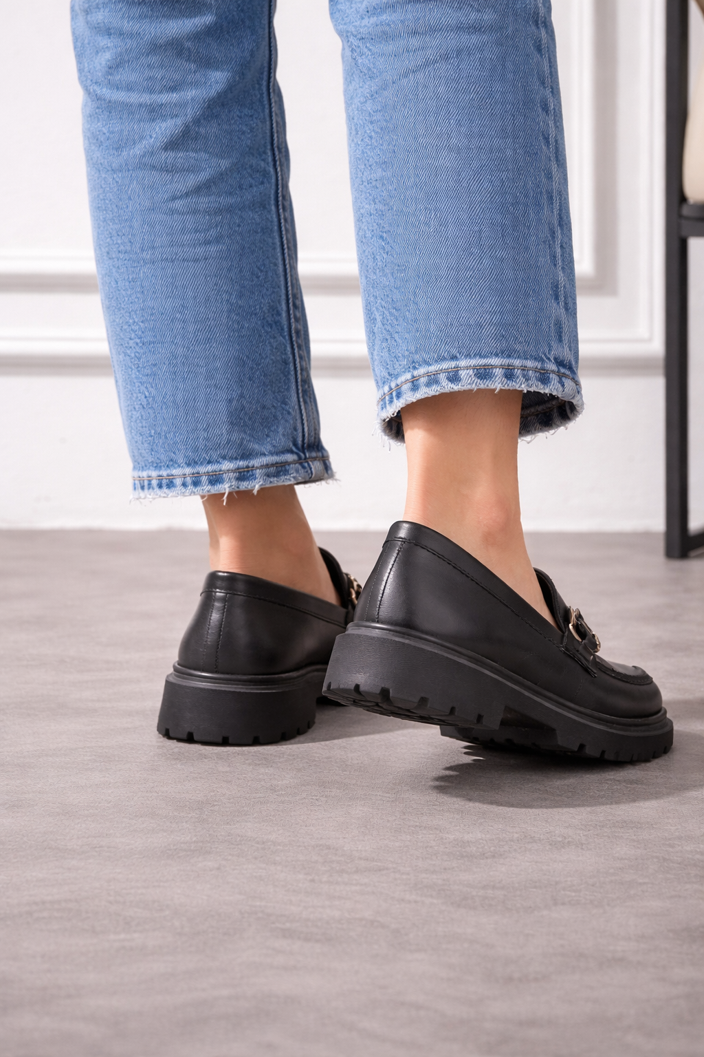 Rugan Tokalı Kadın Loafer Ayakkabı - Siyah Melodi Ayakkabı