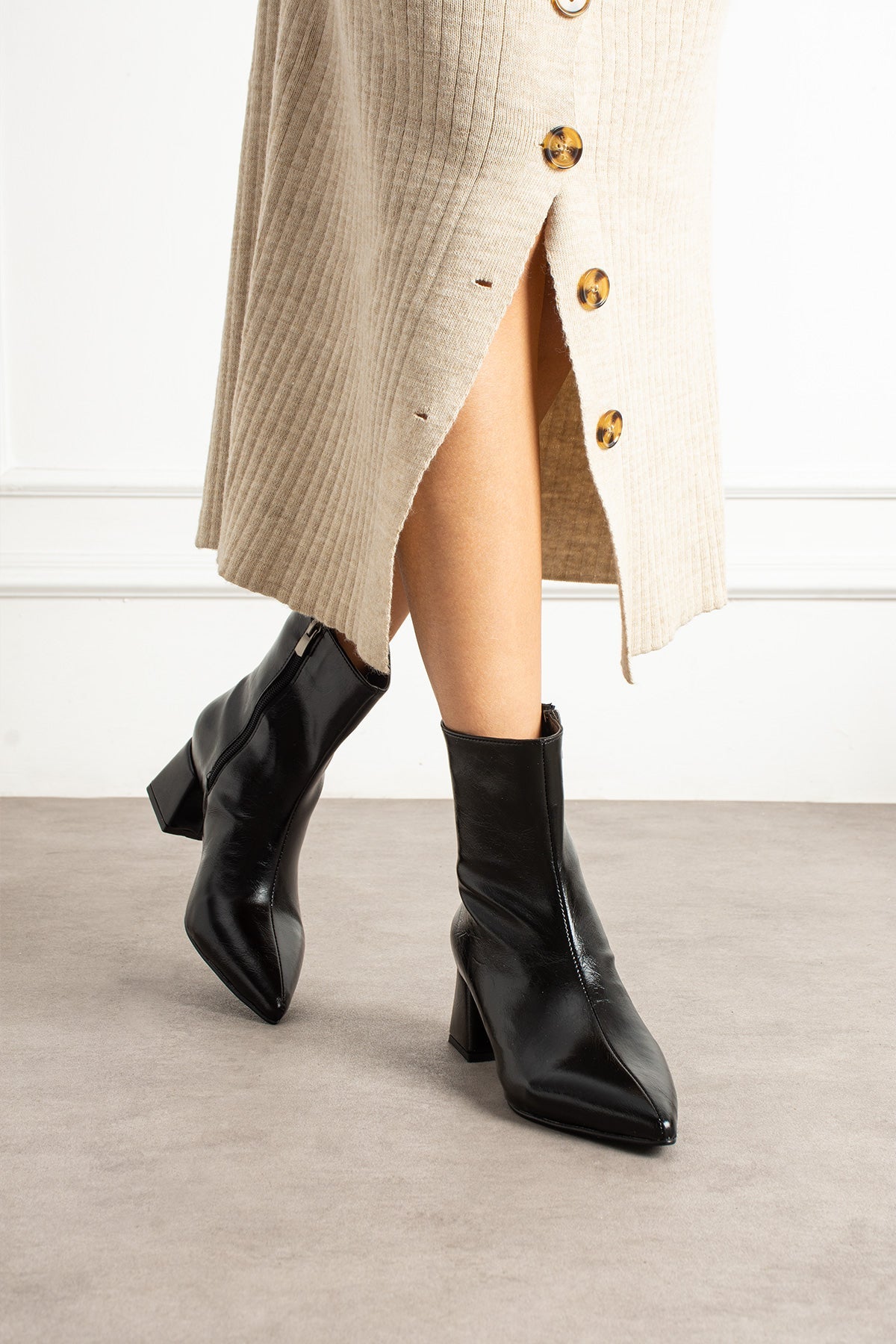 Vera Kadın Sivri Burun Kalın Topuklu Bot - Siyah Melodi Ayakkabı