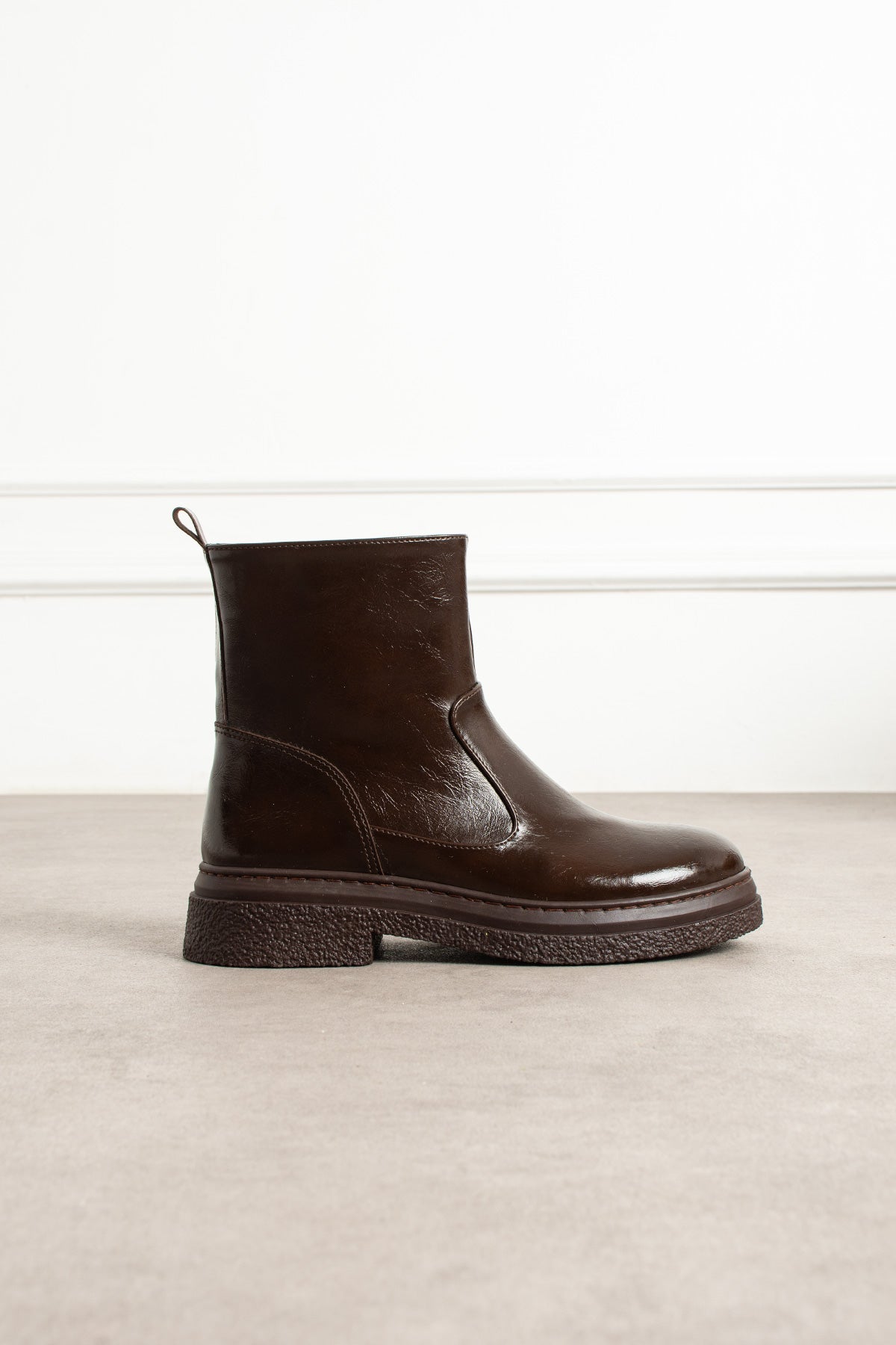 Arden Kadın Kahverengi Rugan  Fermuarlı Bot Melodi Ayakkabı