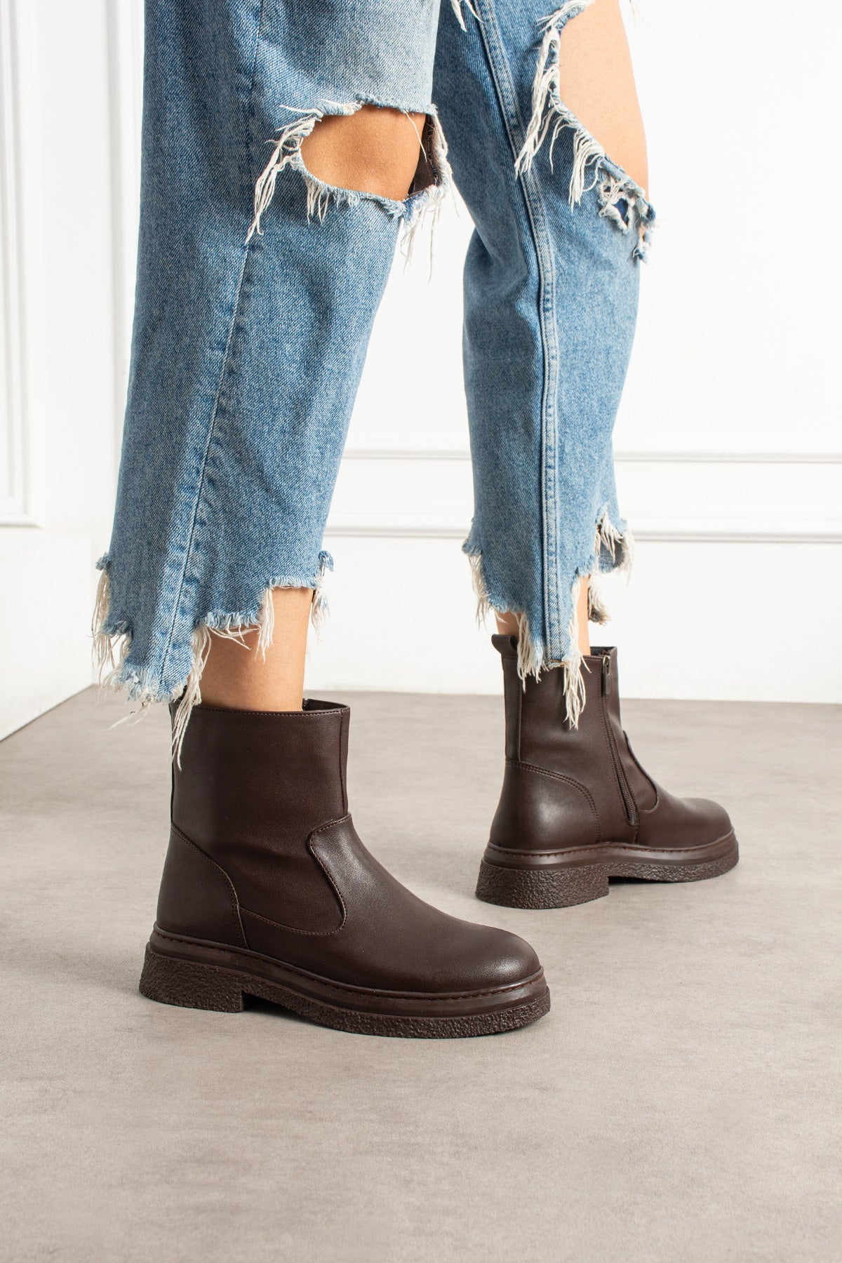 Arden Kadın Kahverengi Fermuarlı Bot Melodi Ayakkabı