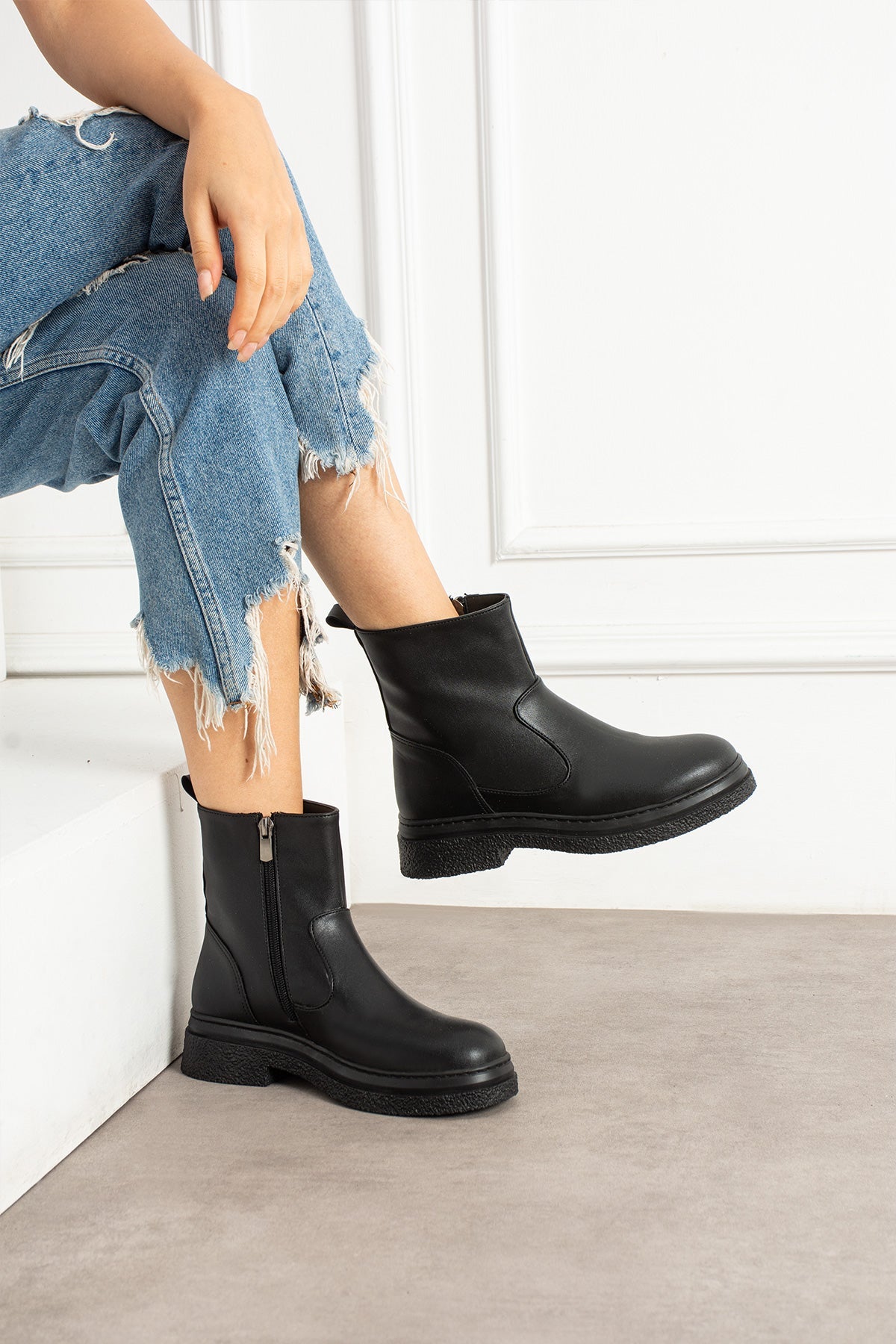 Arden Kadın Fermuarlı Chelsea Siyah Bot Melodi Ayakkabı