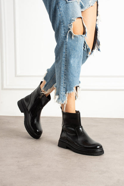 Arden Kadın Kahverengi Rugan Fermuarlı Bot Melodi Ayakkabı