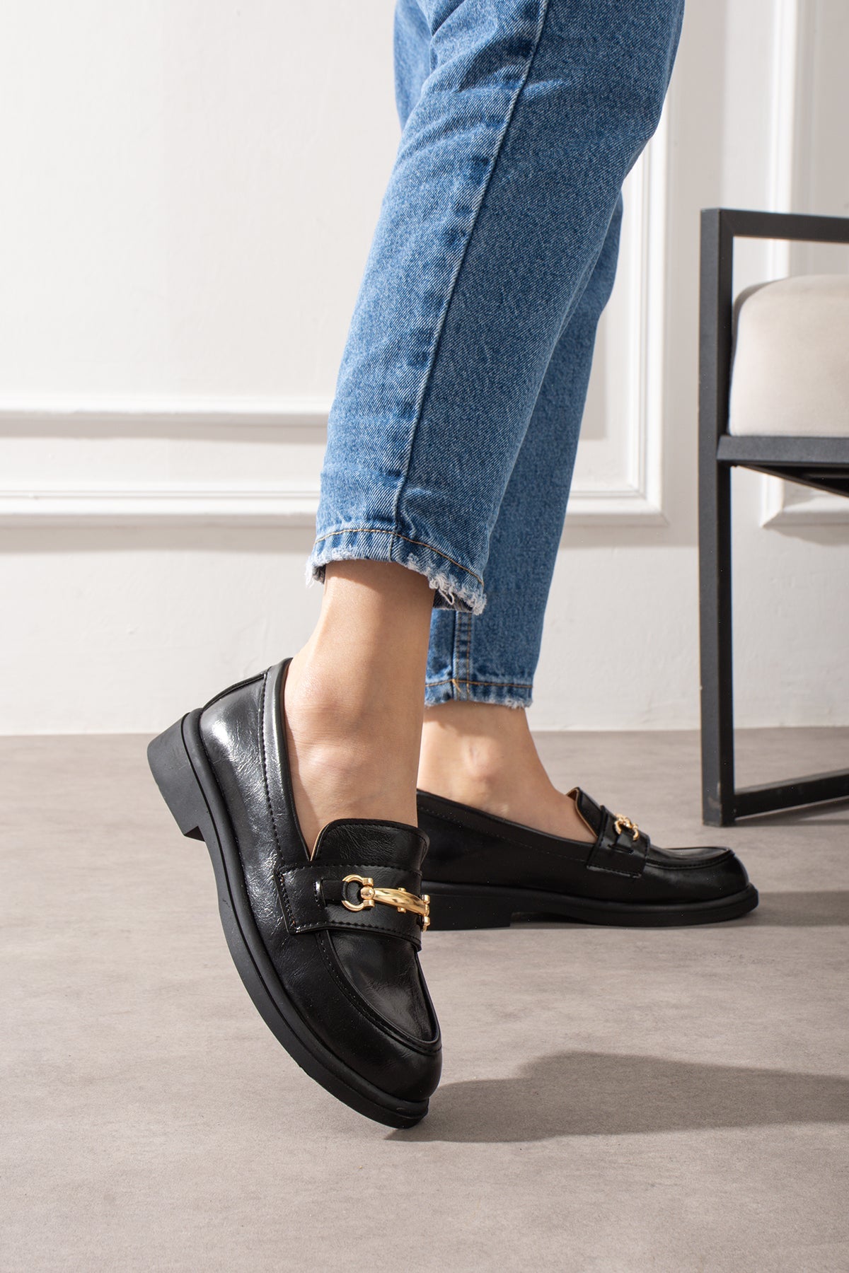 Zincir Detaylı Kadın Loafer Ayakkabı Melodi Ayakkabı