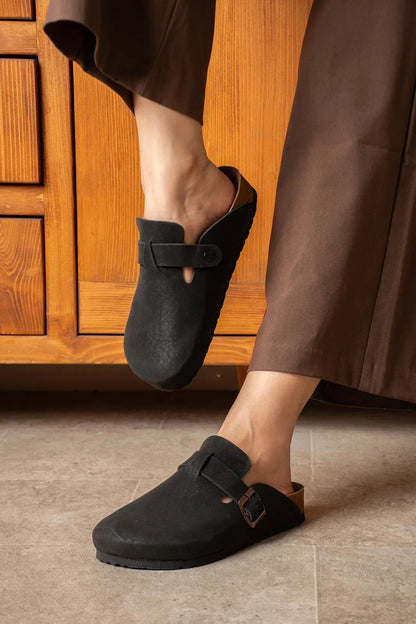 Sabo Önü Kapalı Mantar Taban Terlik - Siyah Melodi Ayakkabı