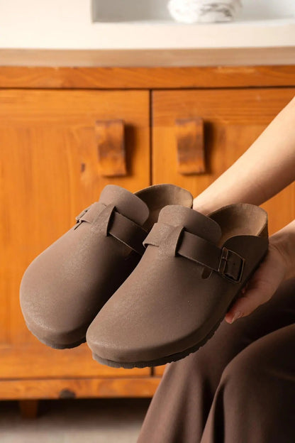 Sabo Önü Kapalı Mantar Taban Terlik - Kahverengi Melodi Ayakkabı