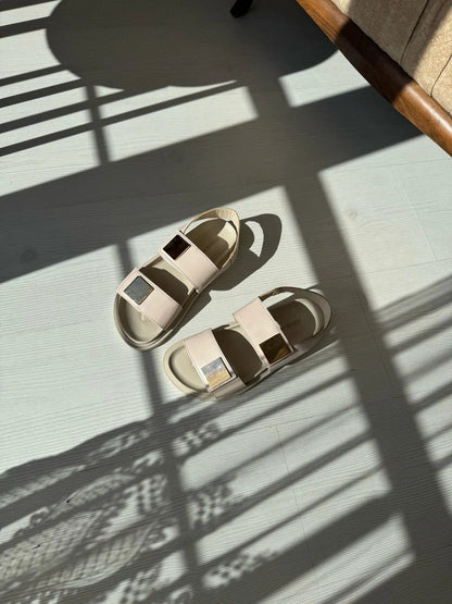 Verona Gold Tokalı Cırtlı Şık Rahat Günlük Kadın Sandalet Melodi Ayakkabı