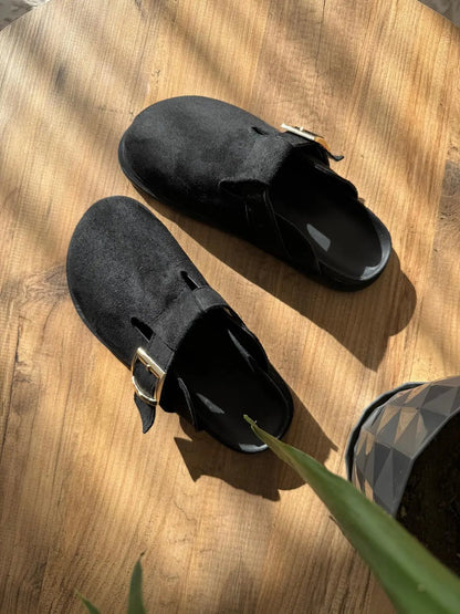 Lumi El Siyah Yapımı Kadın Önü Kapalı Toka Detaylı Kadın Terlik – Günlük Şıklık ve Konfor Melodiayakkabı