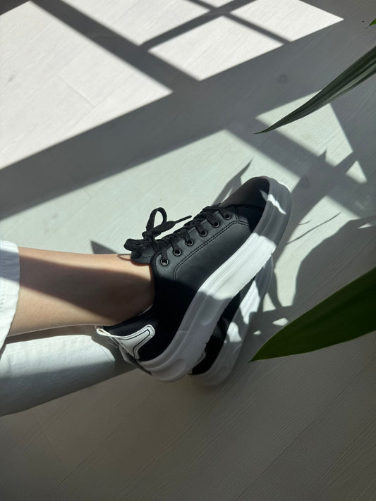 Fray Siyah Beyaz Günlük Spor Sneakers