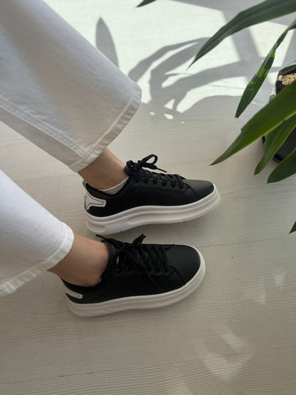 Fray Siyah Beyaz Günlük Spor Sneakers