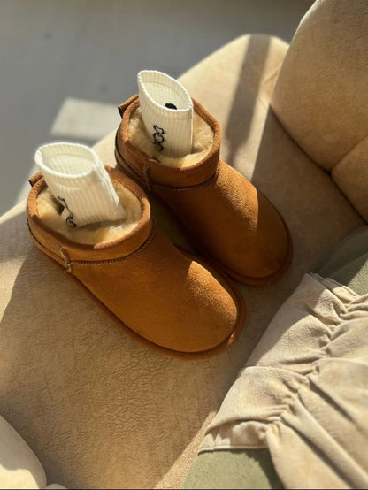 Mini Alçak Taban Süet İçi Kürklü Kadın Bot Melodi Ayakkabı