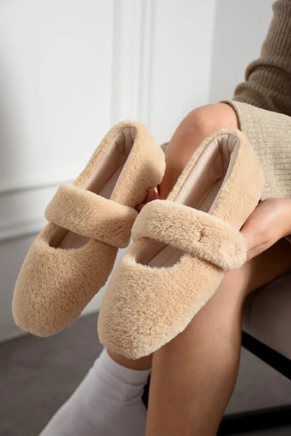Peluş Babet–Tüylü Ultra Yumuşak Hafif Sıcak Konforlu Panduf Melodi Ayakkabı