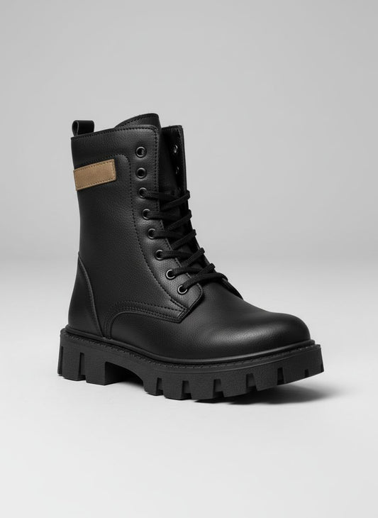 Kadın Siyah Bağcıklı Ortopedik Taban Günlük Bot