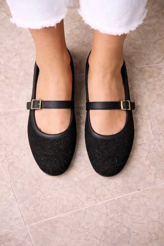 Kadın Siyah Simli Detaylı Günlük Rahat Babet Ayakkabı