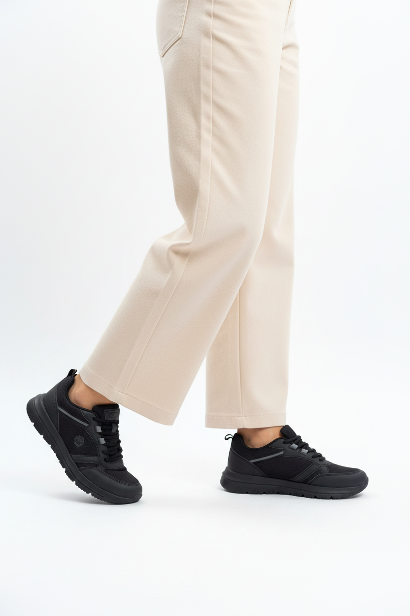 Günlük rahat ortopedik kadın sneakers siyah - yan açı
